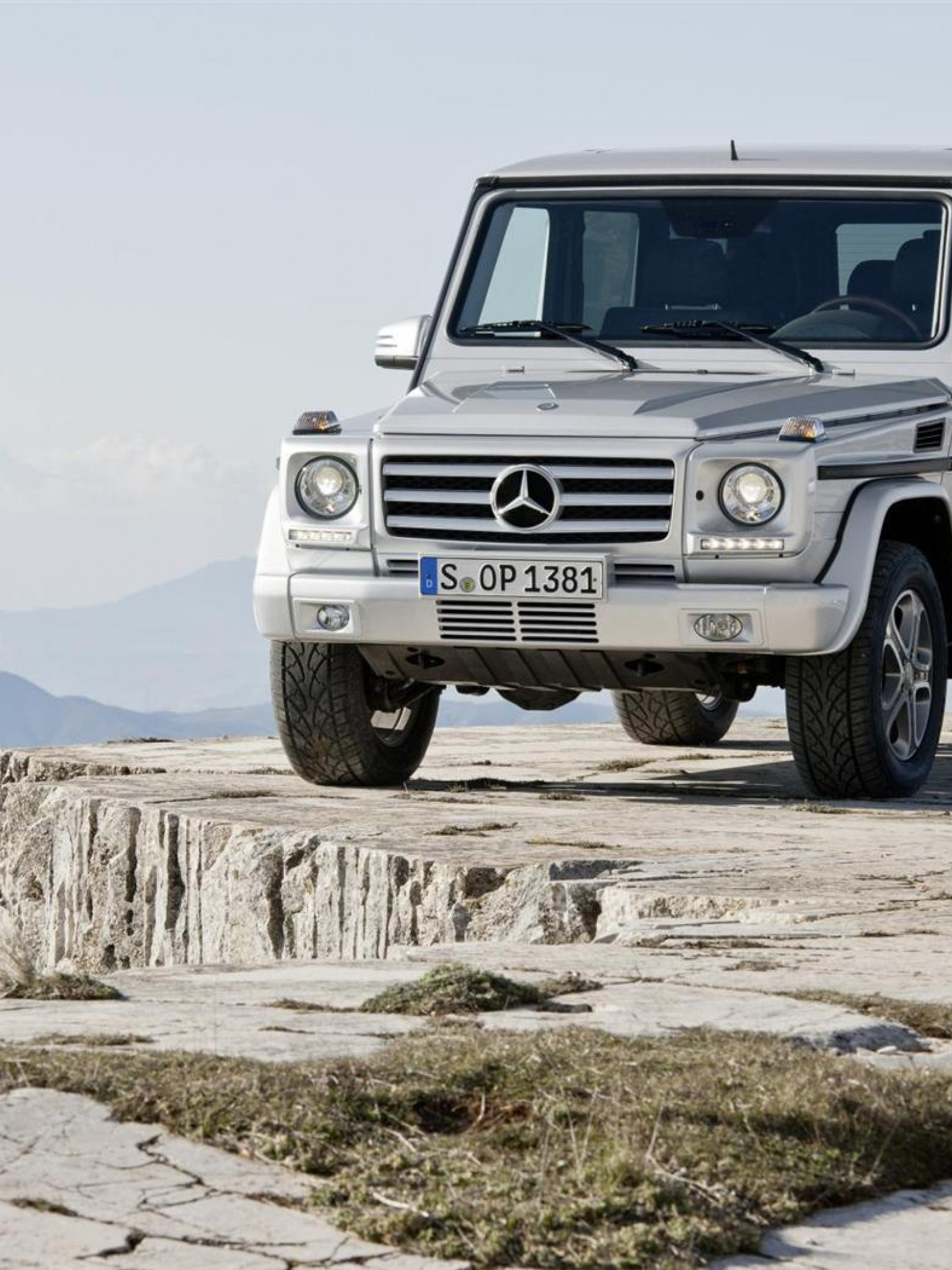 Mercedes Benz G, B Class AMG 37