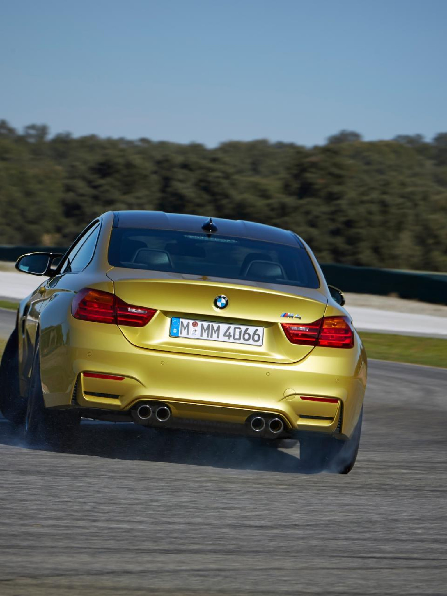 BMW M4 Coupe 2015 26