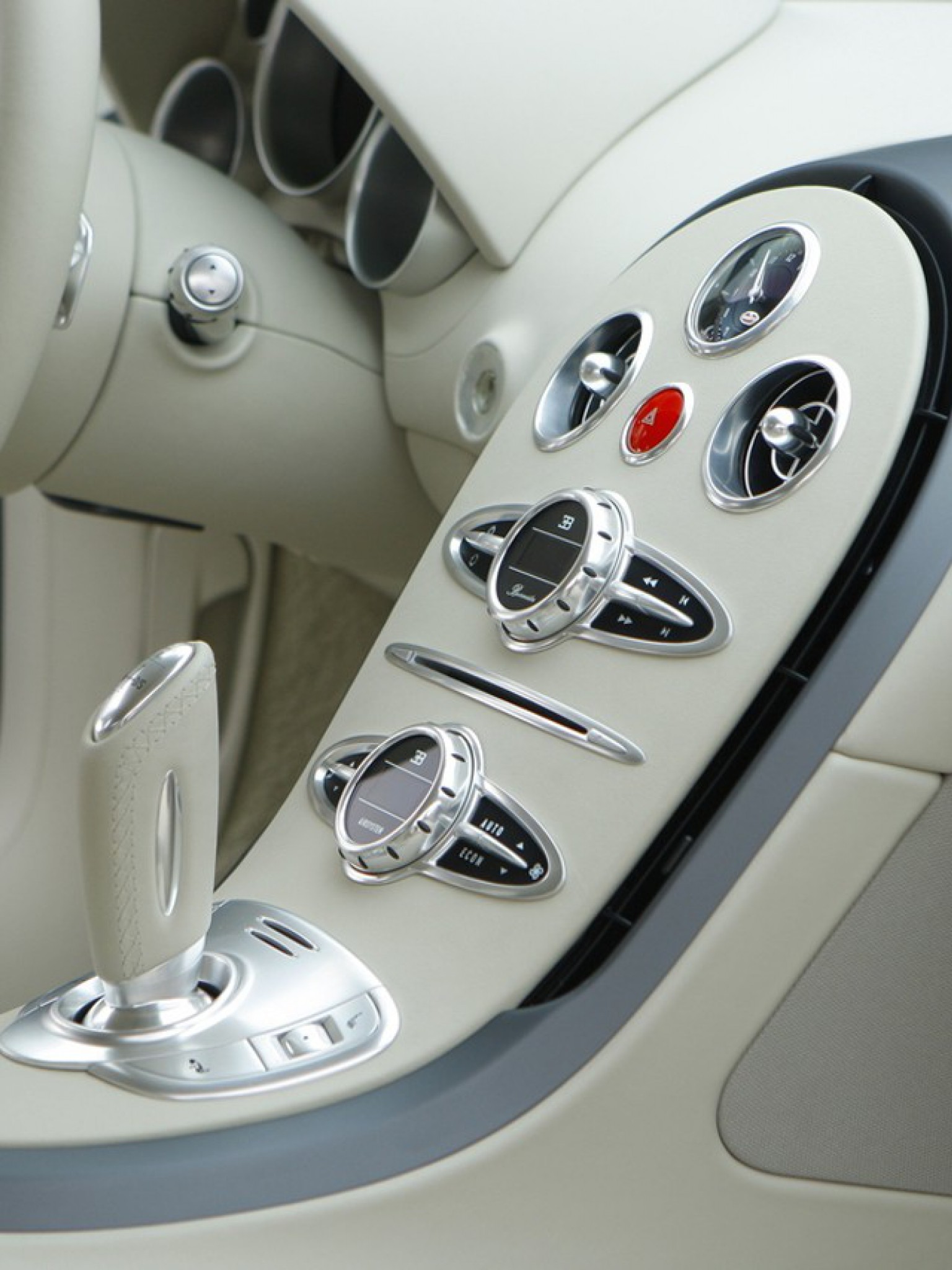 Bugatti (40).jpg