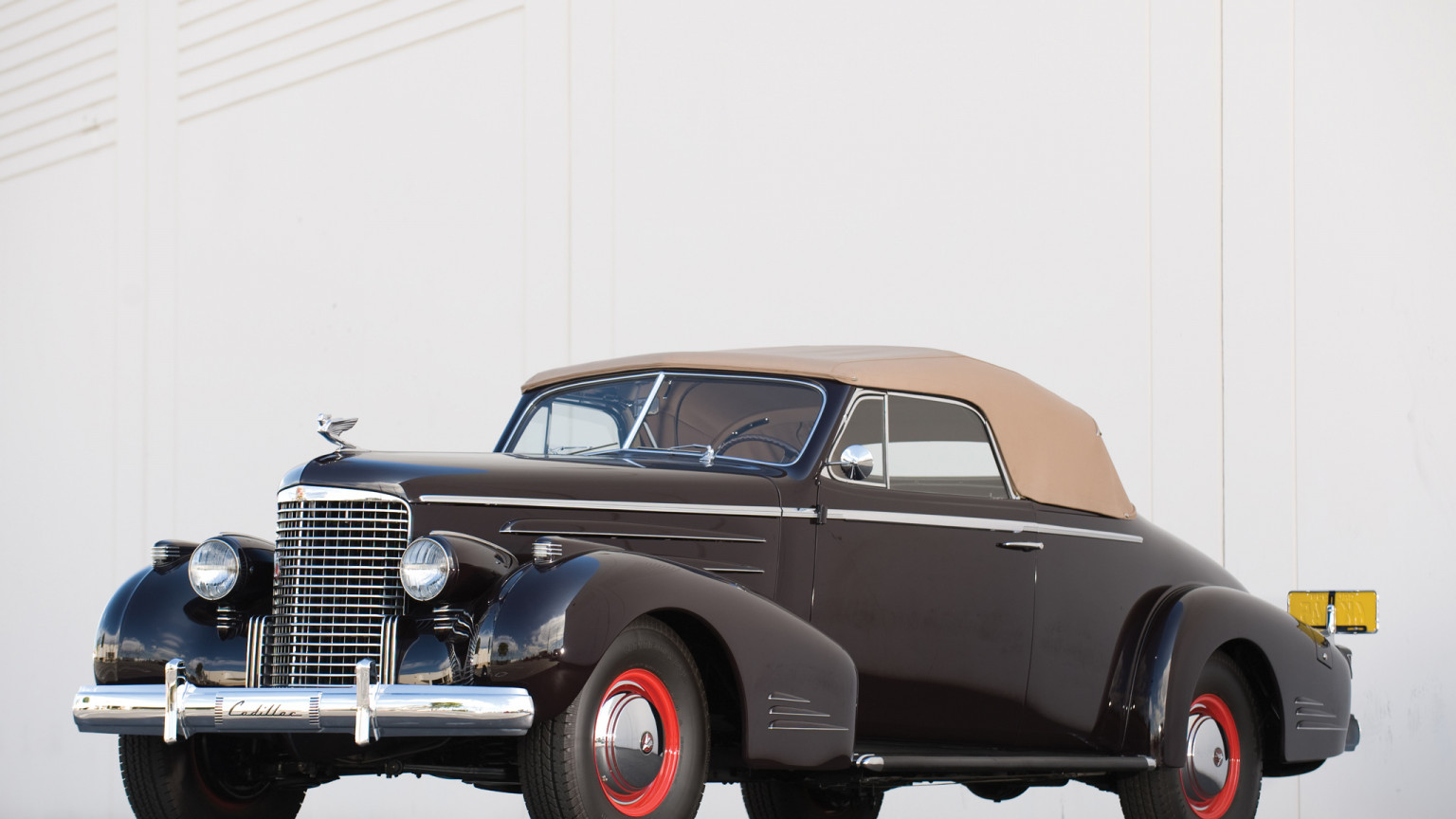 Cadillac V16 Series 90 Convertible Coupe '1938.jpg