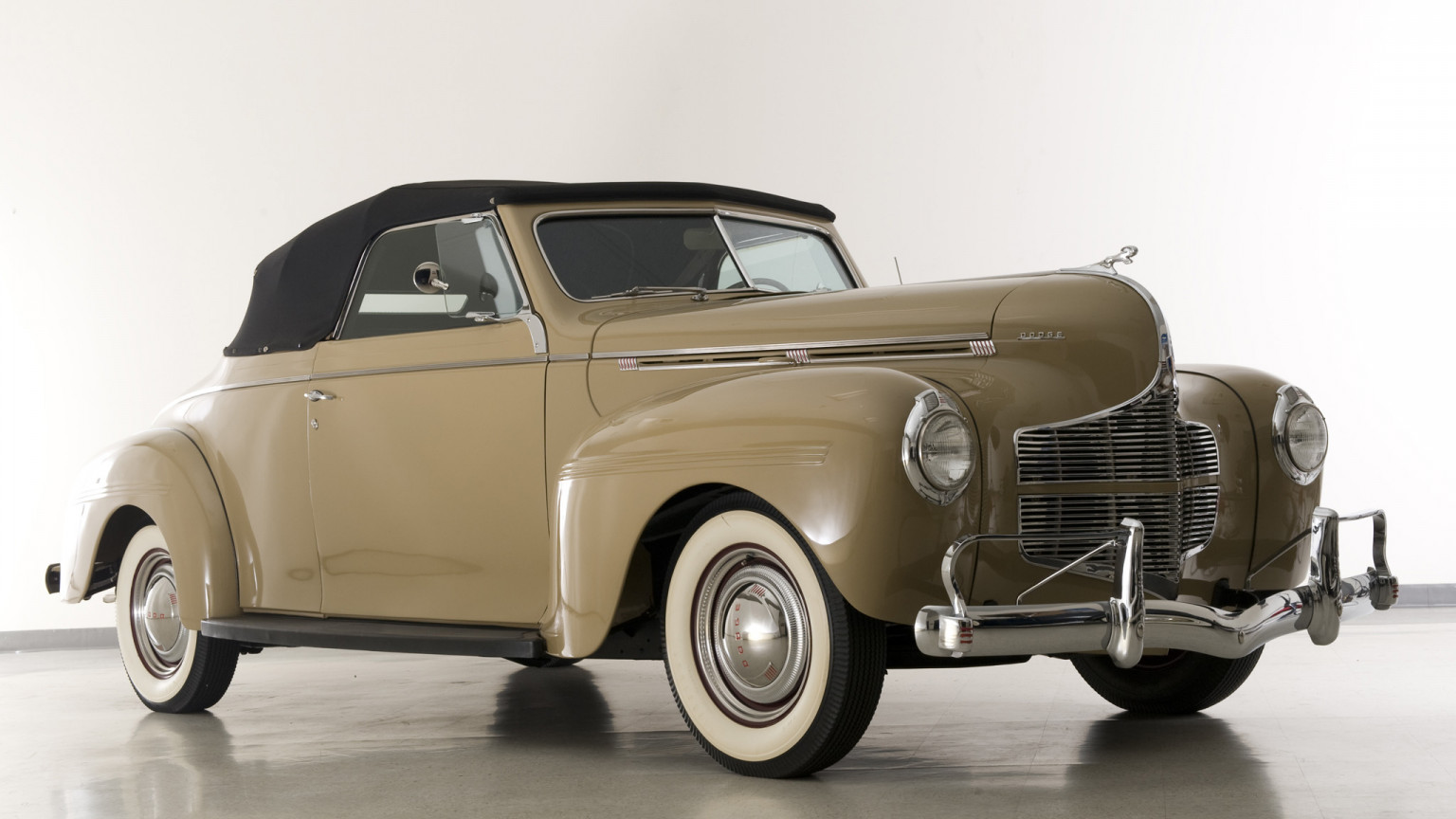 Dodge D-14 Convertible Coupe '1940.jpg