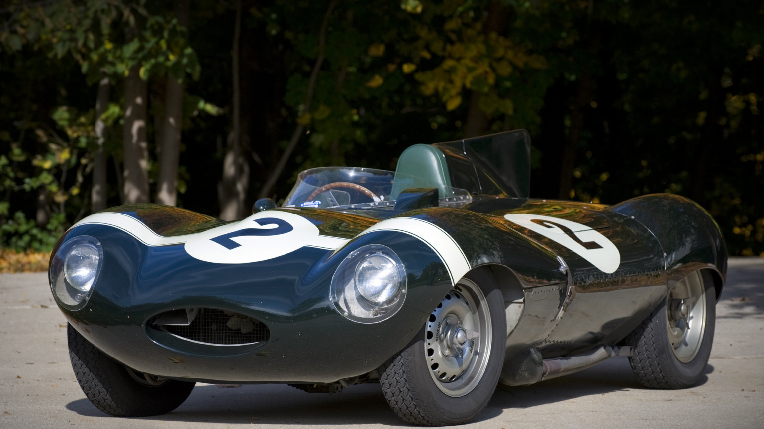 Jaguar D-Type '1954–57.jpg