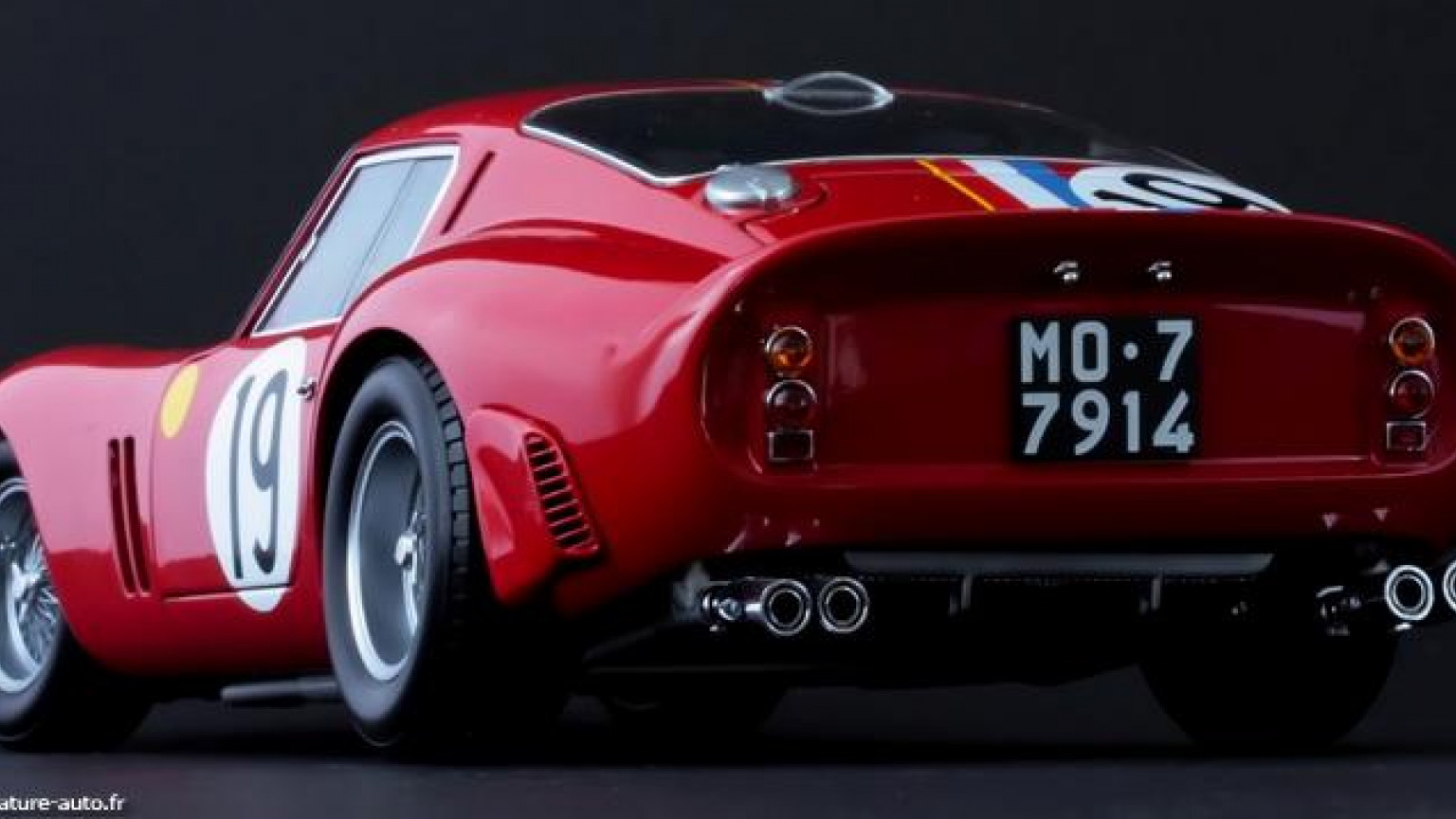 Ferrari-250-GTO (24).jpg