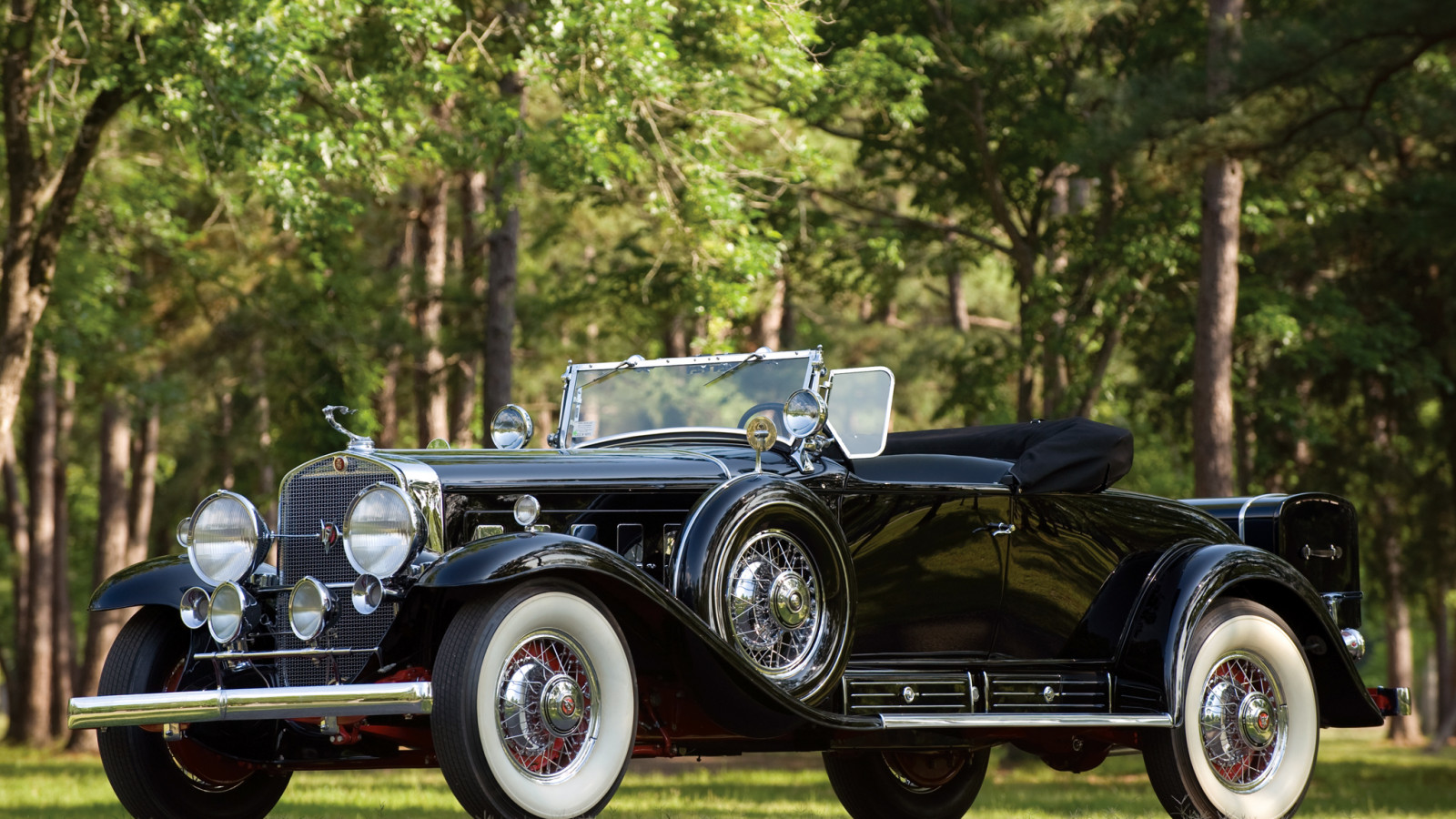 Cadillac V16 452 Roadster '1930.jpg