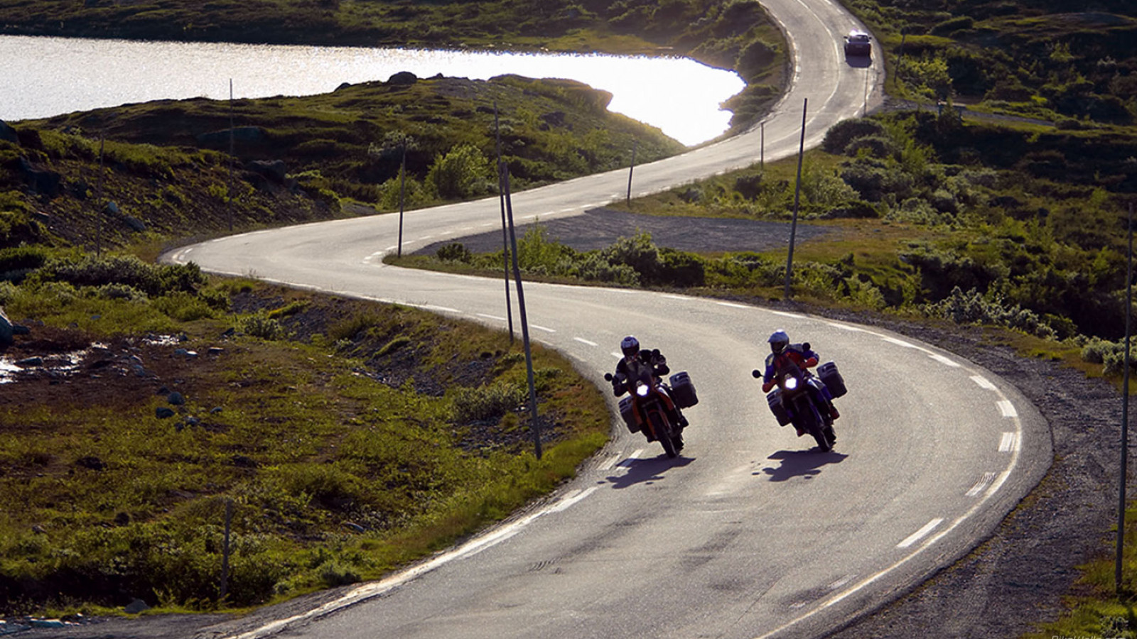 Suzuki_KTM_990_Adventure_2006_07_1440x900.jpg