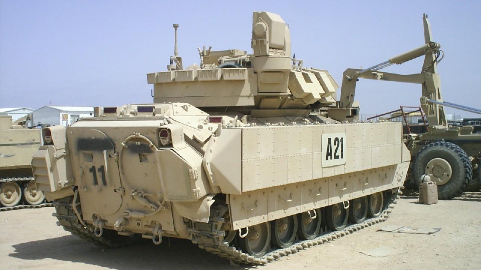 M2 Bradley (23).jpg