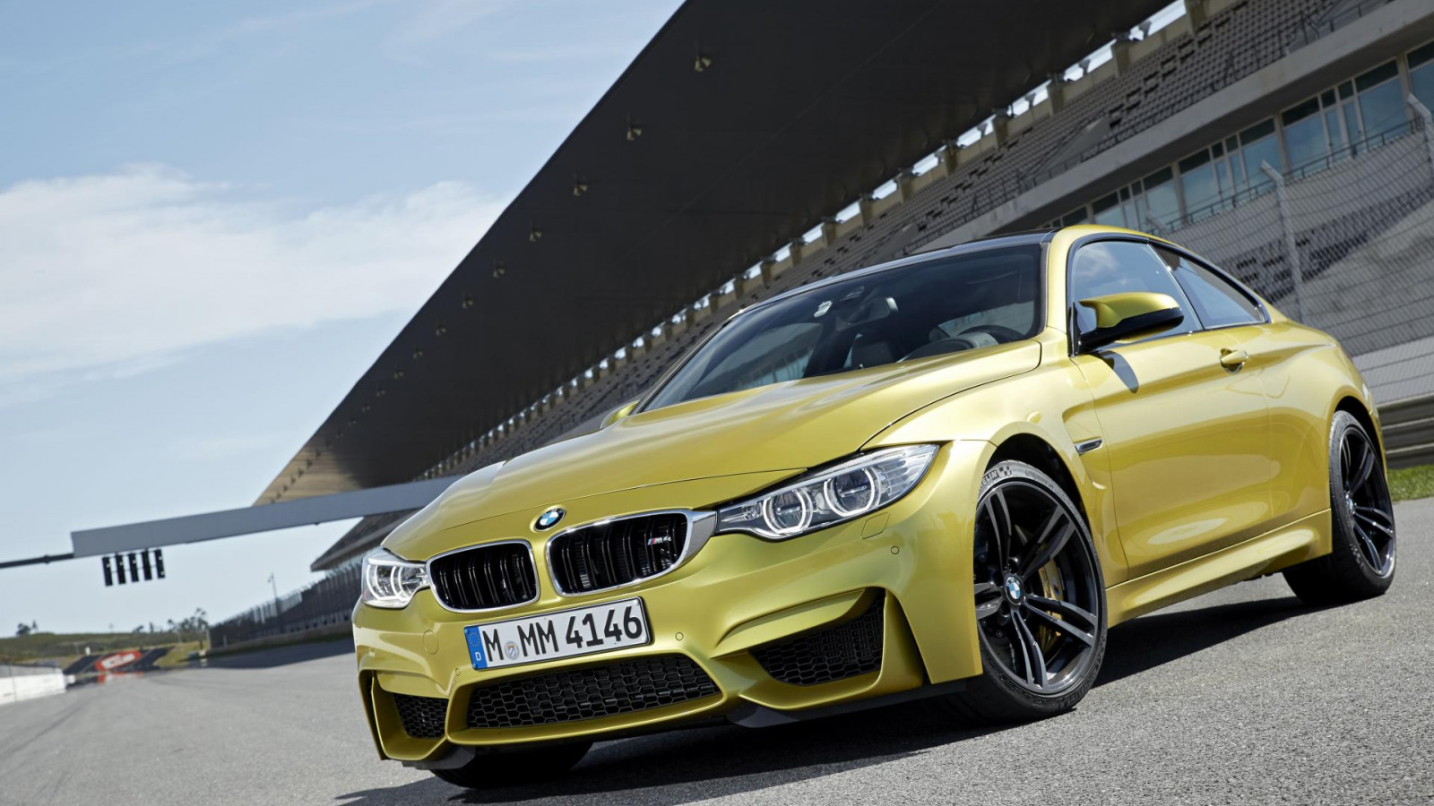 BMW M4 Coupe 2015 9