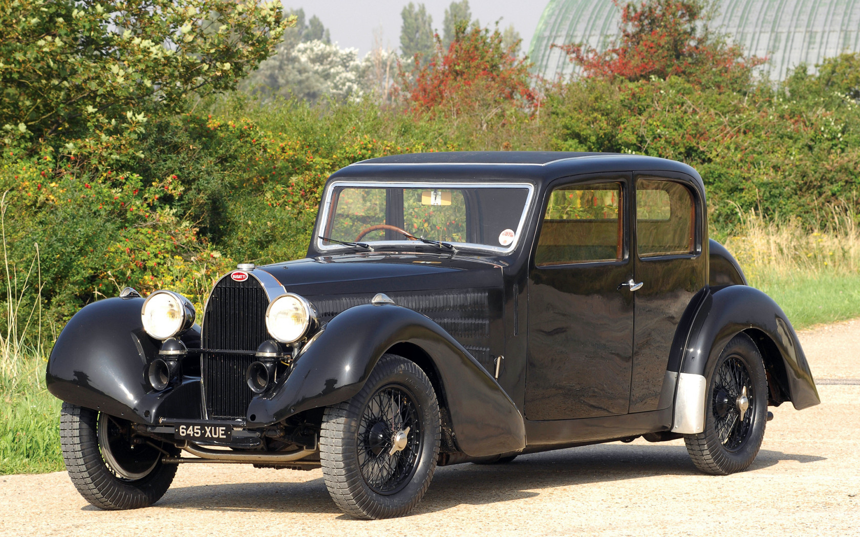 Bugatti Type 57 by Galibier '1936.jpg