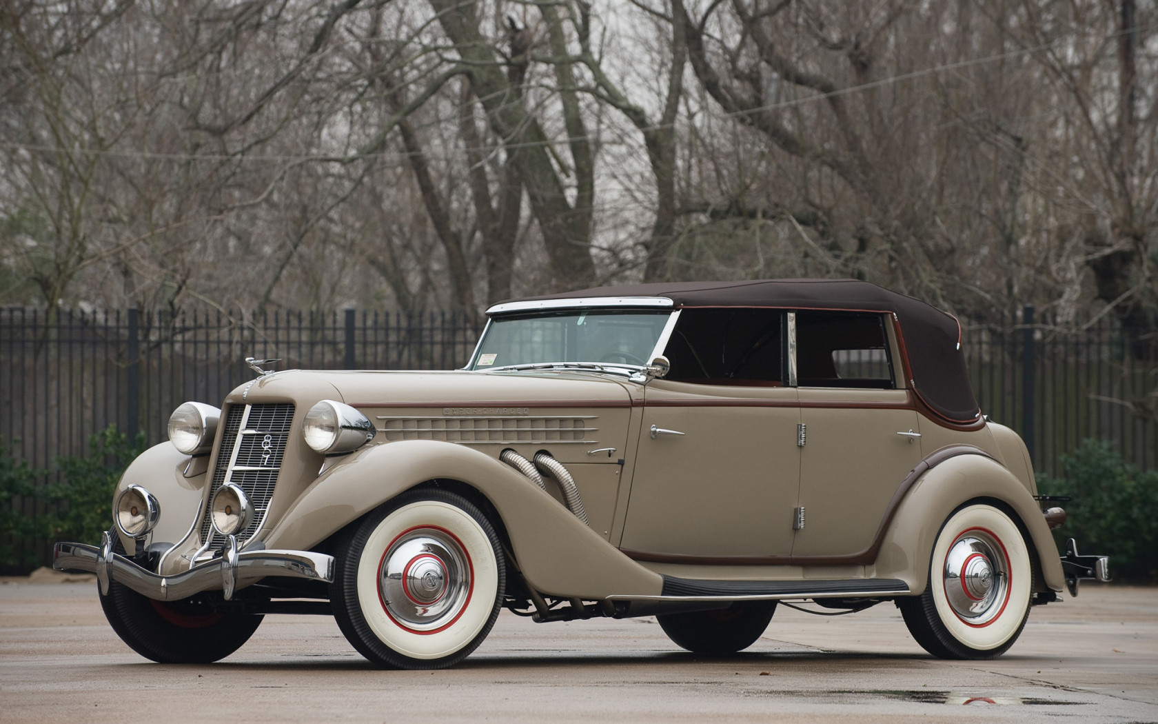 Auburn 851 SC Convertible Sedan '1935.jpg