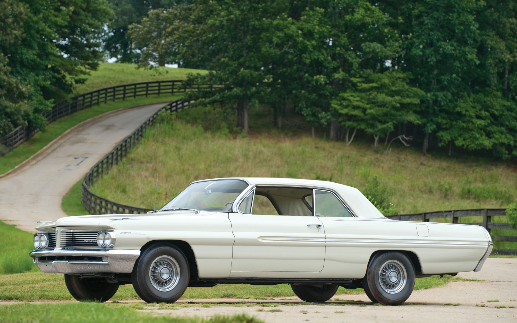 Pontiac Catalina 421 Super Duty '1962.jpg