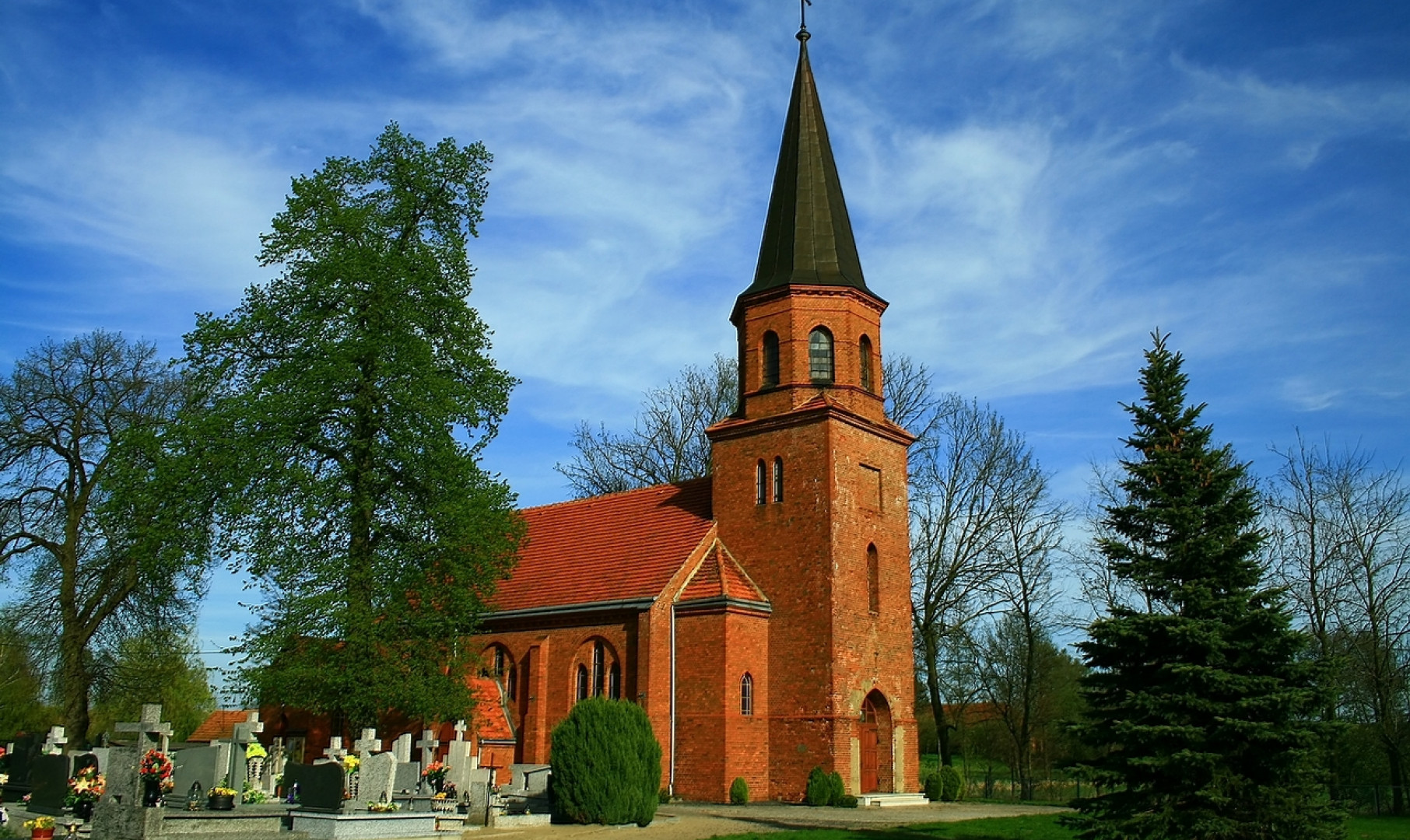 Kościół pwśw. Andrzejaw Broniszewicach