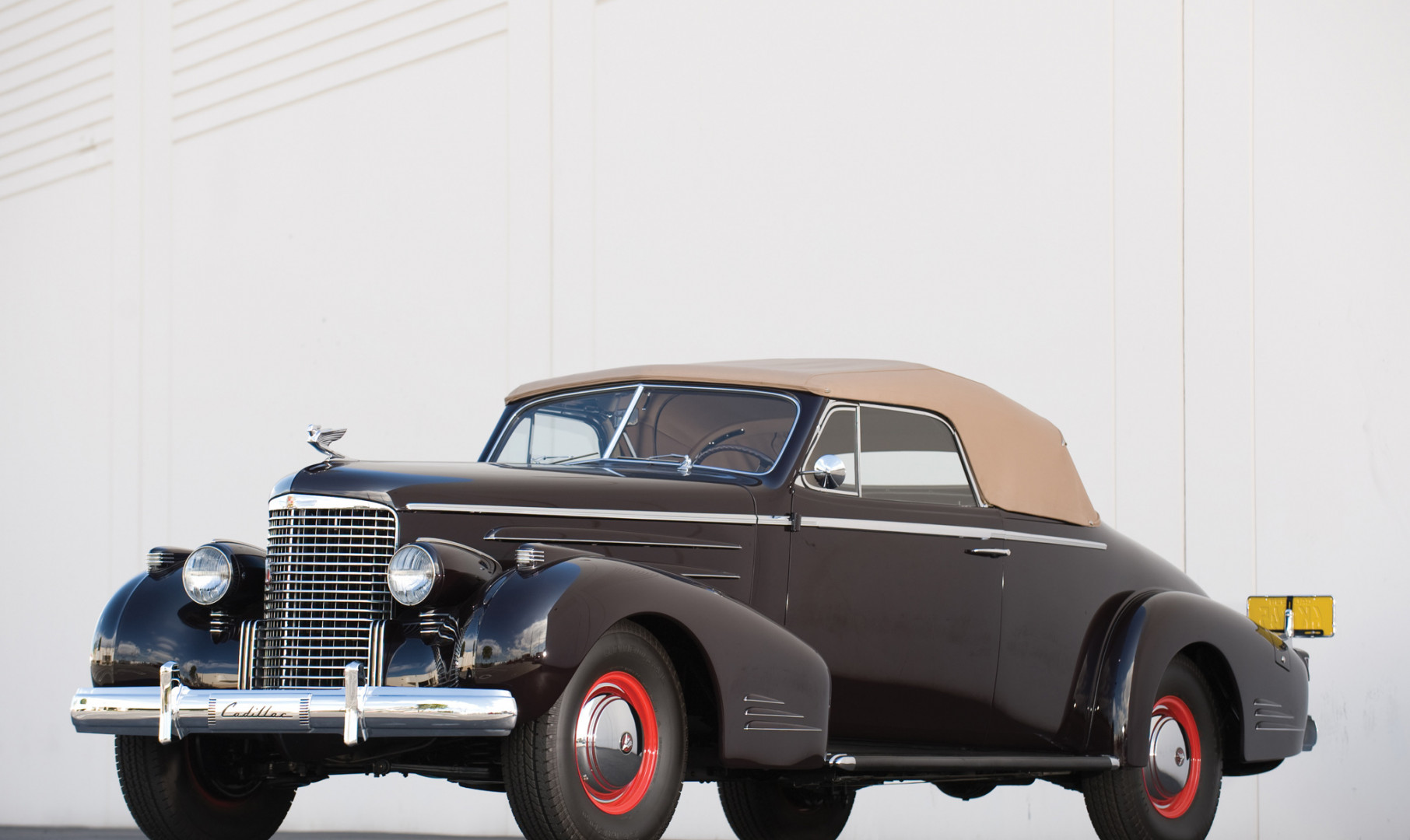 Cadillac V16 Series 90 Convertible Coupe '1938.jpg