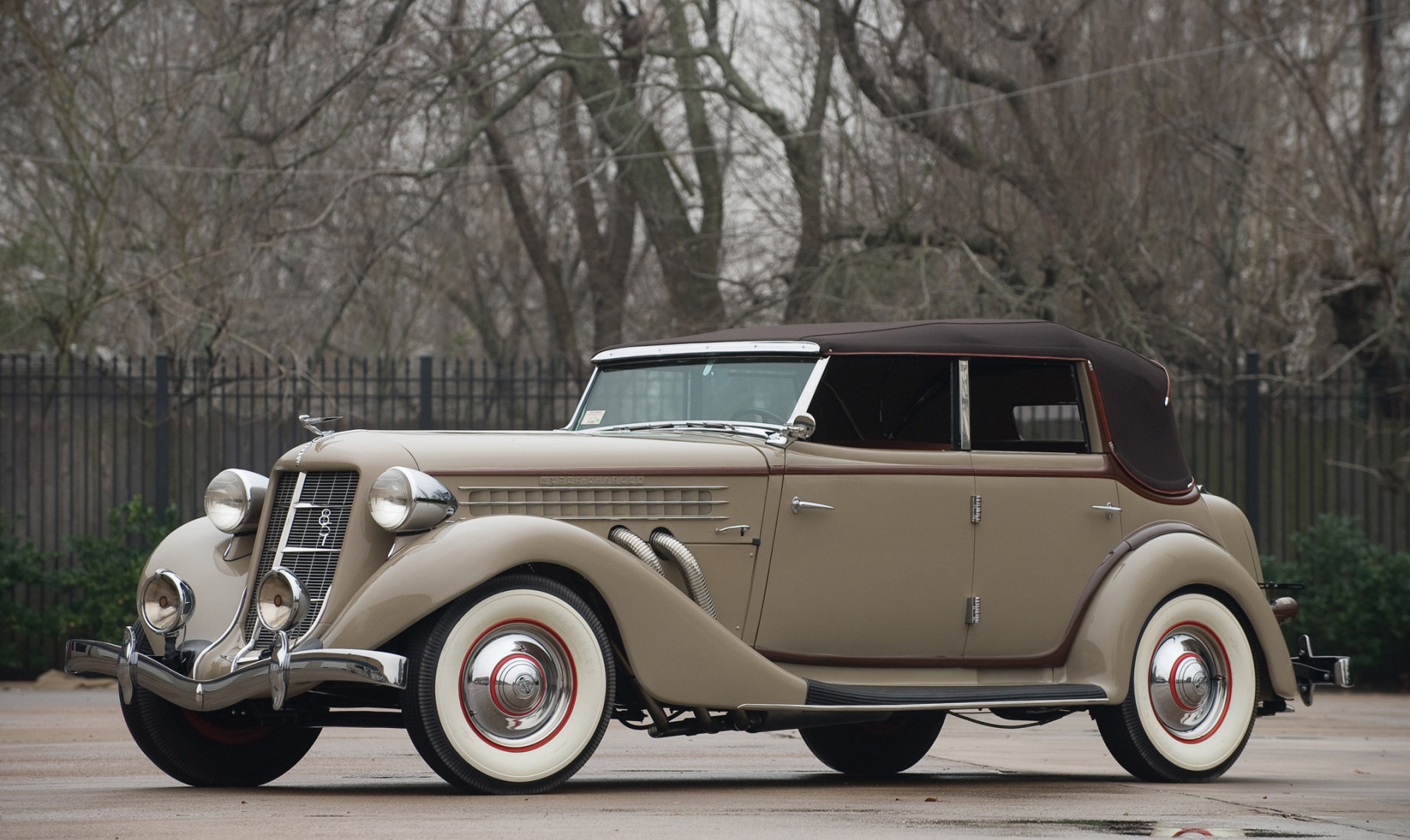 Auburn 851 SC Convertible Sedan '1935.jpg