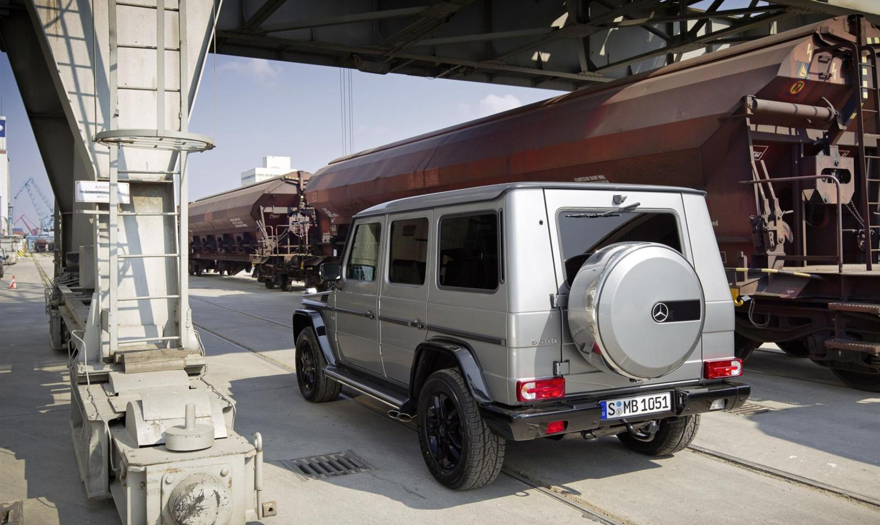 Mercedes Benz G, B Class AMG 33