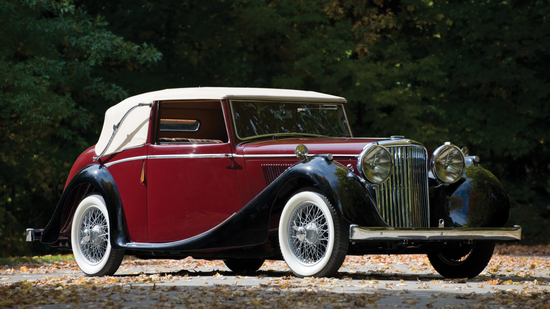 Jaguar MKIV Drophead Coupe '1948.jpg