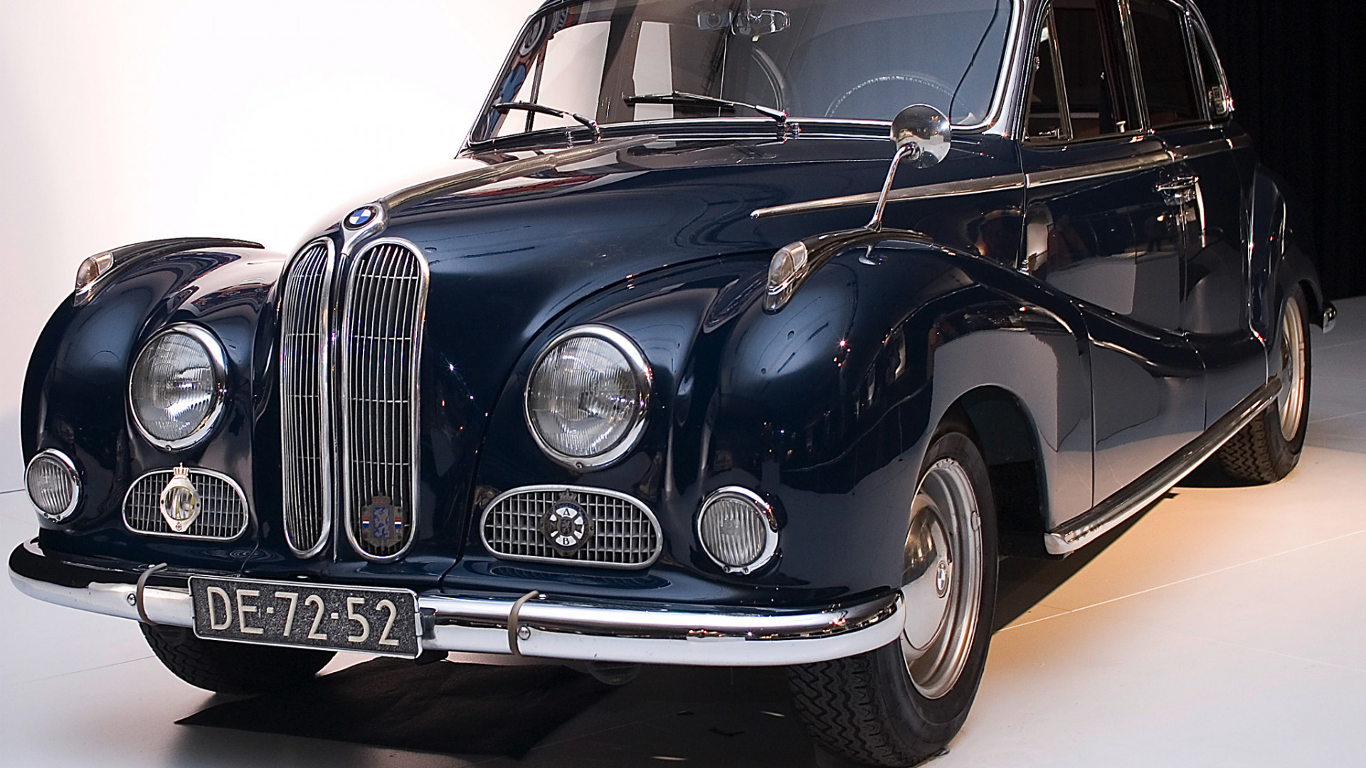 BMW 501 '1952–64.jpg