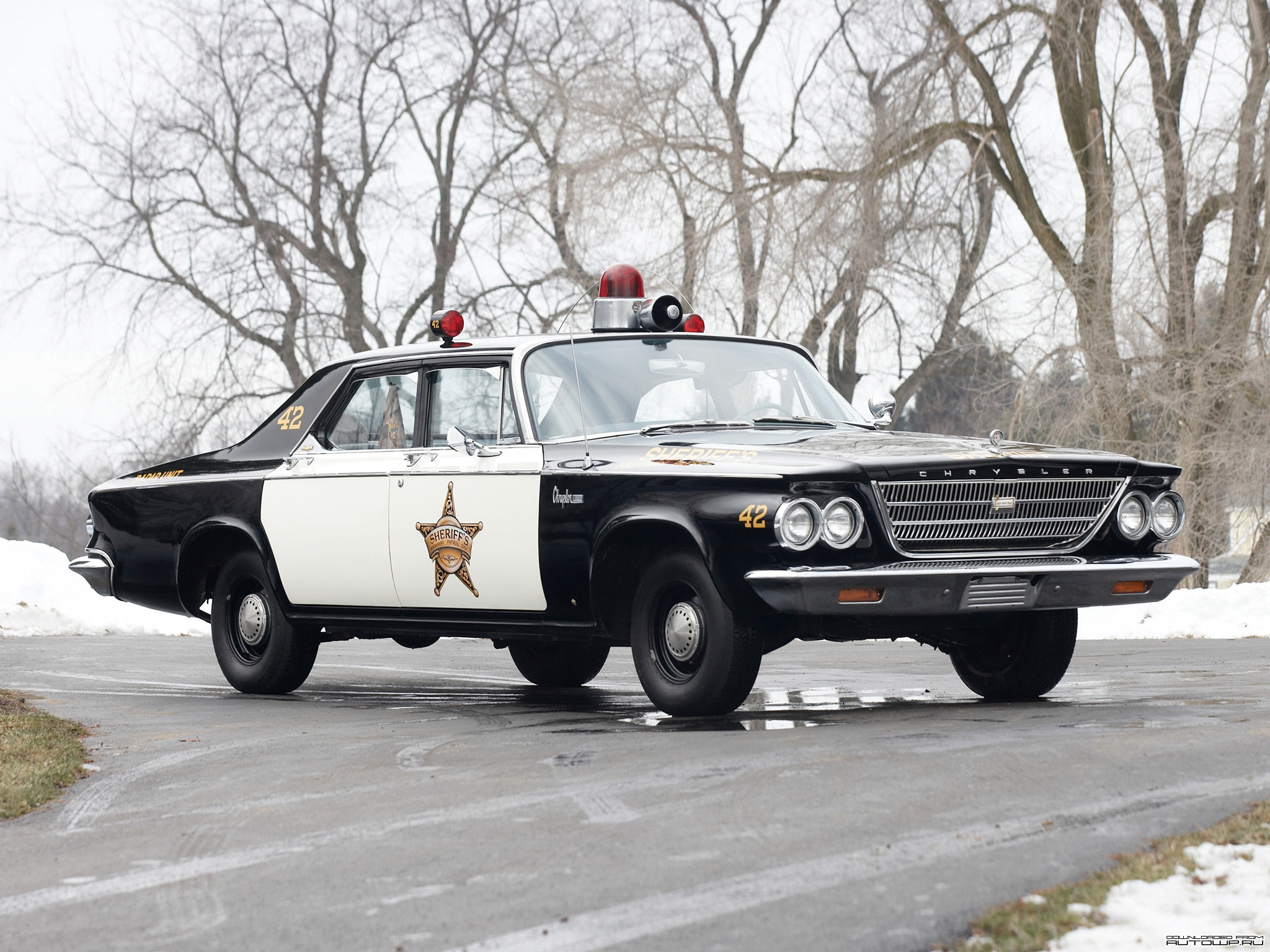 Chrysler Newport Police Cruiser '1963.jpg