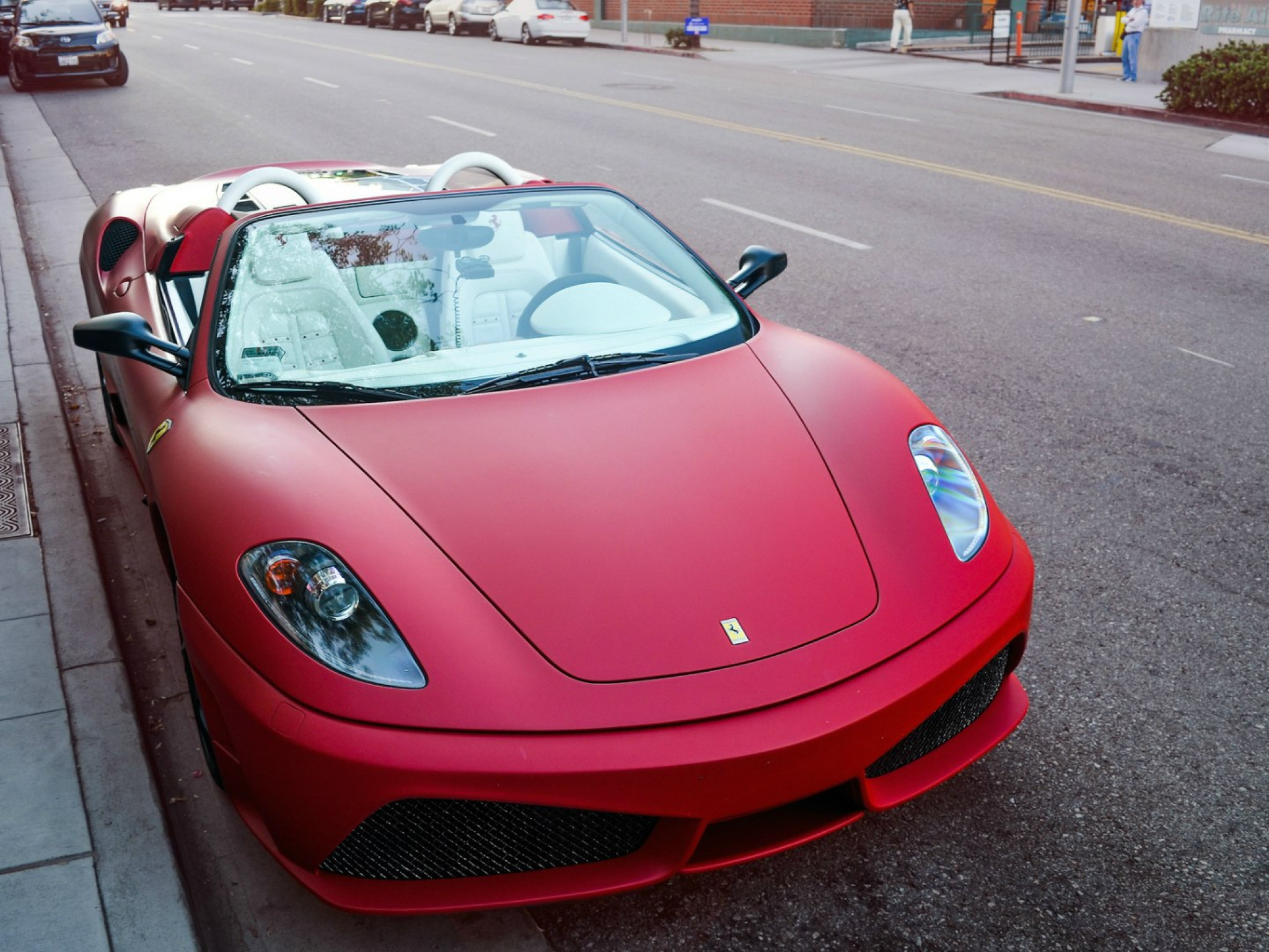 na pulpit ferrari 4