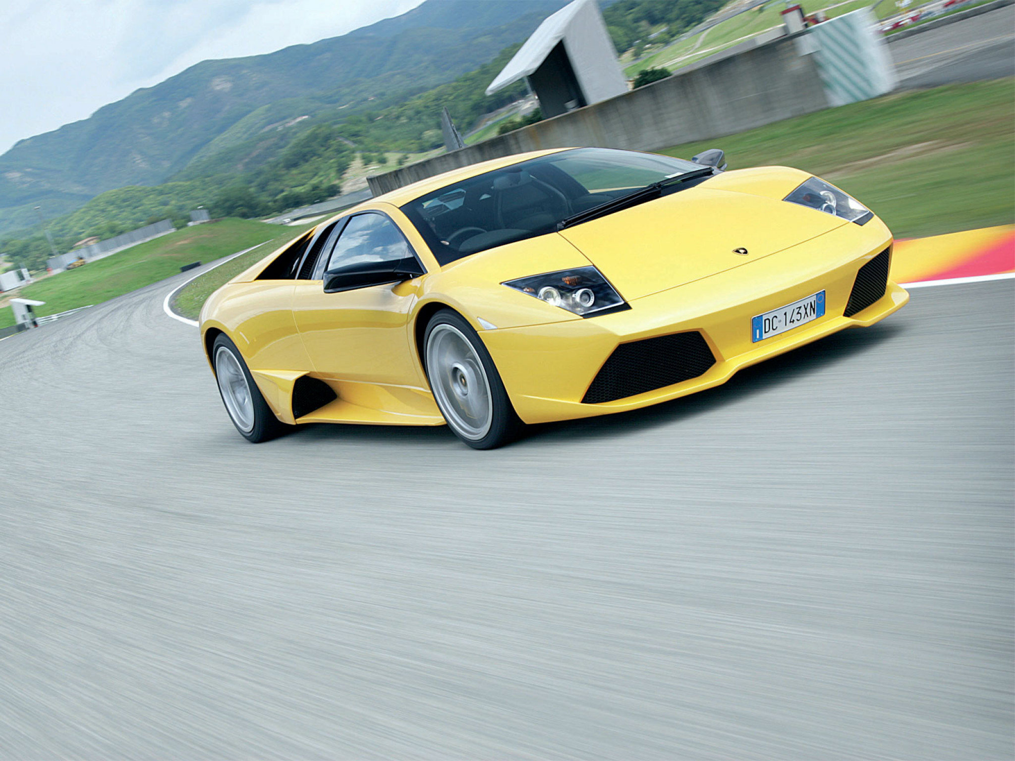 Lamborghini Murcielago LP640 5.jpg