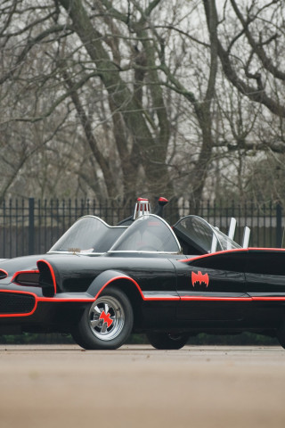 Lincoln Futura Batmobile by Barris Kustom '1966.jpg