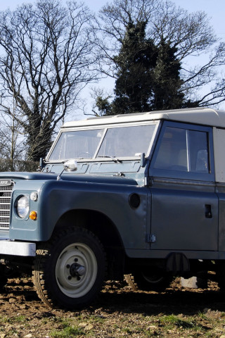 Land Rover Series III SWB Van '1971–85.jpg