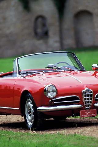 Alfa Romeo Giulietta Spider '1955–62 дизайн Pininfarina.jpg