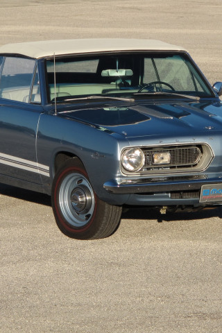 Plymouth Barracuda Convertible '1967.jpg