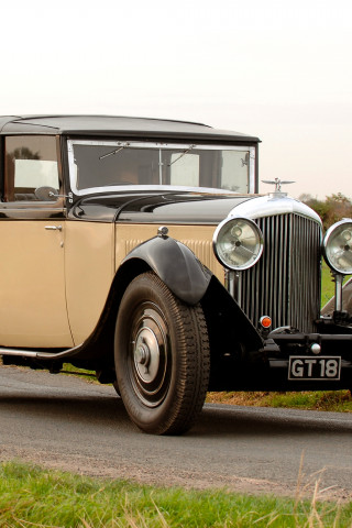 Bentley 8 Litre Sedanca de Ville by Mulliner '1931.jpg