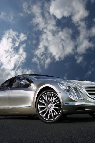 Windows_7_Background_-_Mercedes-Benz.jpg