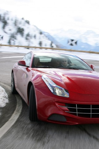 Ferrari FF (3).jpg