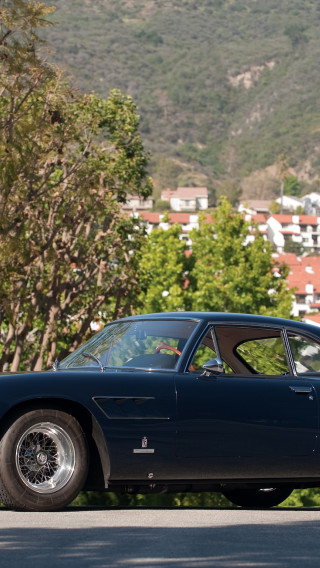 Ferrari 500 Superfast '1964–66 дизайн Pininfarina.jpg