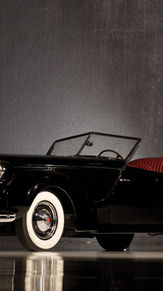 Packard Eight Convertible Victoria by Darrin '1938.jpg