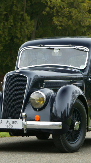 Lancia Astura Sports Saloon (III) '1933–37.jpg