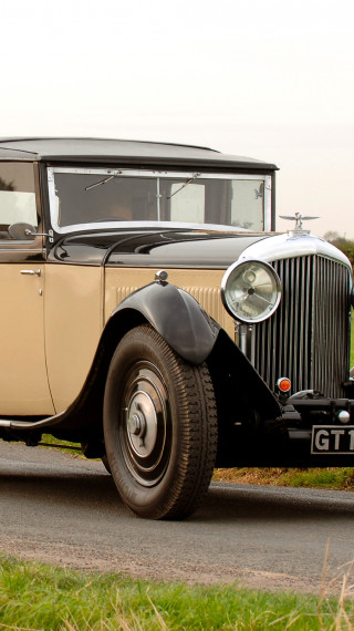 Bentley 8 Litre Sedanca de Ville by Mulliner '1931.jpg