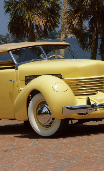 Cord 812 SC Phaeton '1937.jpg