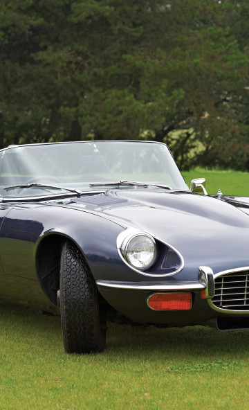 Jaguar E-Type V12 Roadster (Series III) '1971–75.jpg