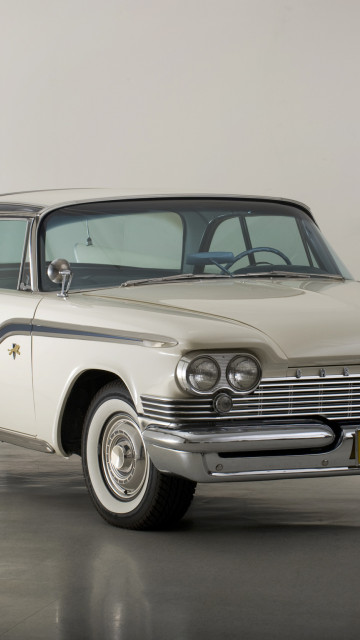 Chrysler Windsor 2-door Hardtop '1959.jpg