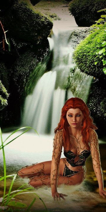 Kobieta i piękny mały wodospad