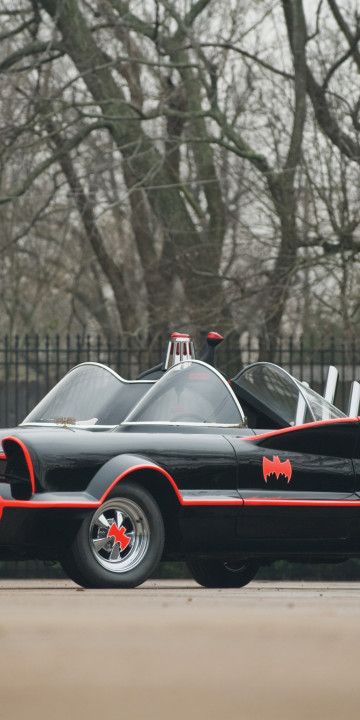 Lincoln Futura Batmobile by Barris Kustom '1966.jpg