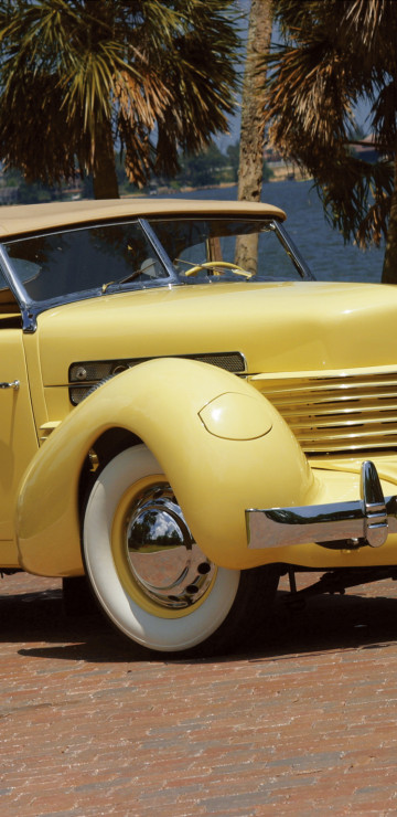 Cord 812 SC Phaeton '1937.jpg