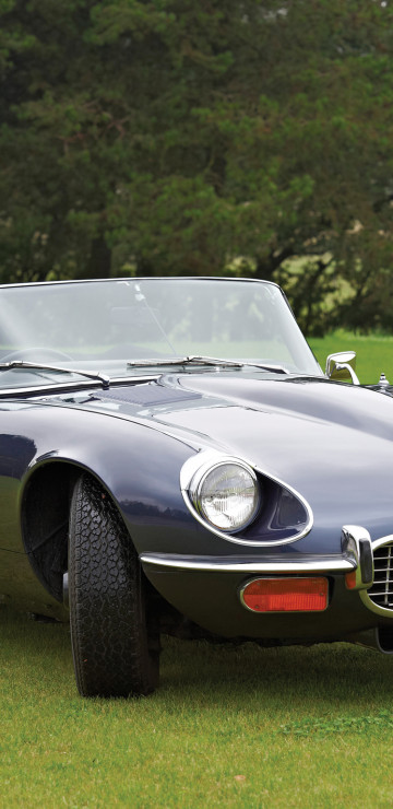 Jaguar E-Type V12 Roadster (Series III) '1971–75.jpg