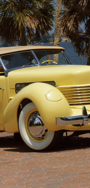 Cord 812 SC Phaeton '1937.jpg