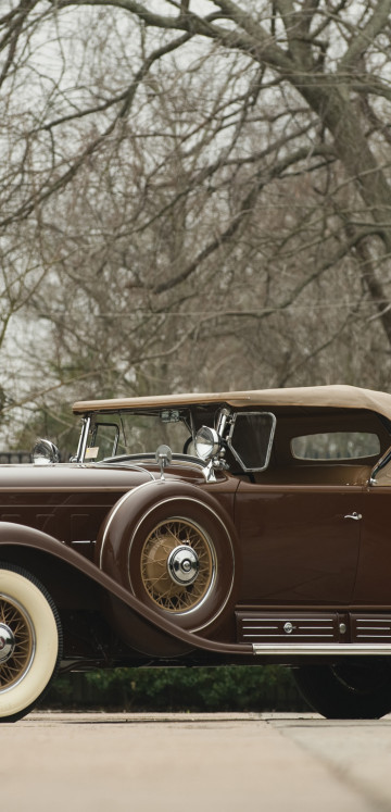Cadillac V16 452 452-A Roadster by Fleetwood '1930–31.jpg