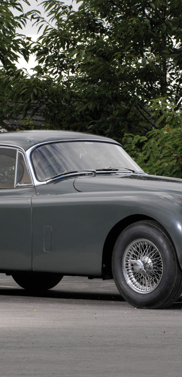 Jaguar XK150 Fixed Head Coupe '1958–61.jpg