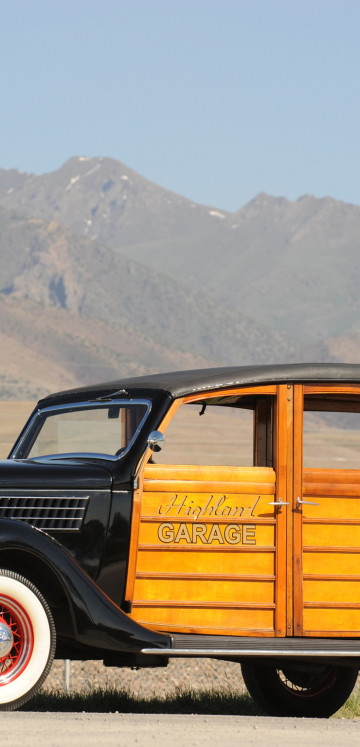 Ford V8 Deluxe Station Wagon (48) '1935.jpg