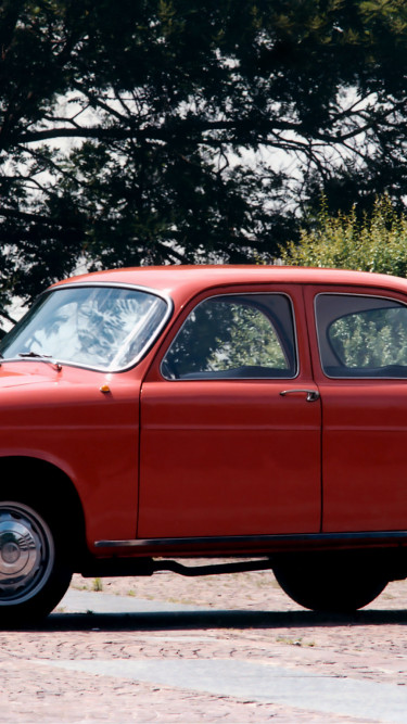 Alfa Romeo Giulietta Berlina '1955–59.jpg