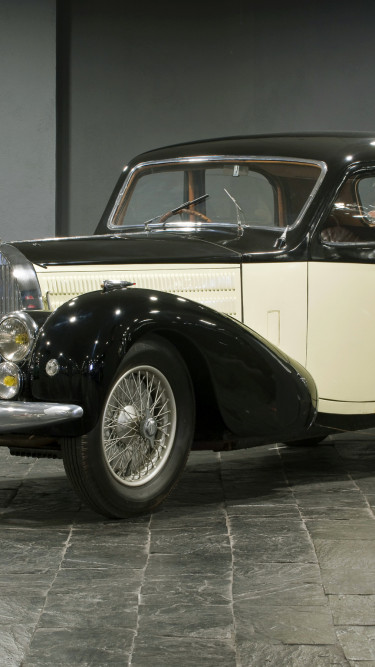 Bugatti Type 57C Berline '1937.jpg