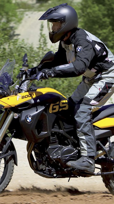 BMW_F650GS__2008_06_1440x900.jpg