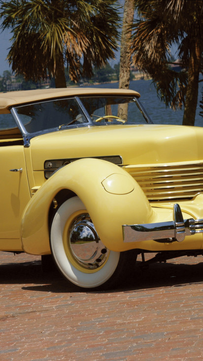 Cord 812 SC Phaeton '1937.jpg