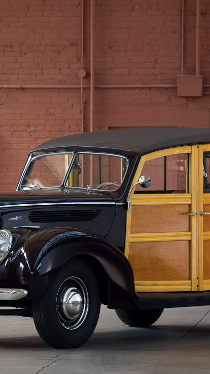 Ford Deluxe Station Wagon '1938.jpg